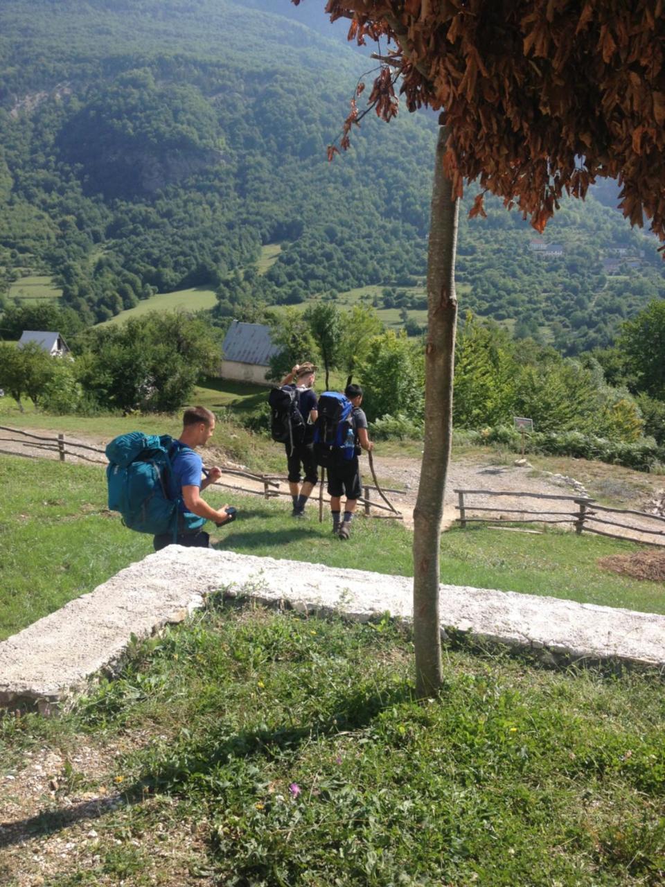 Guest House Panorama Тет Екстериор снимка