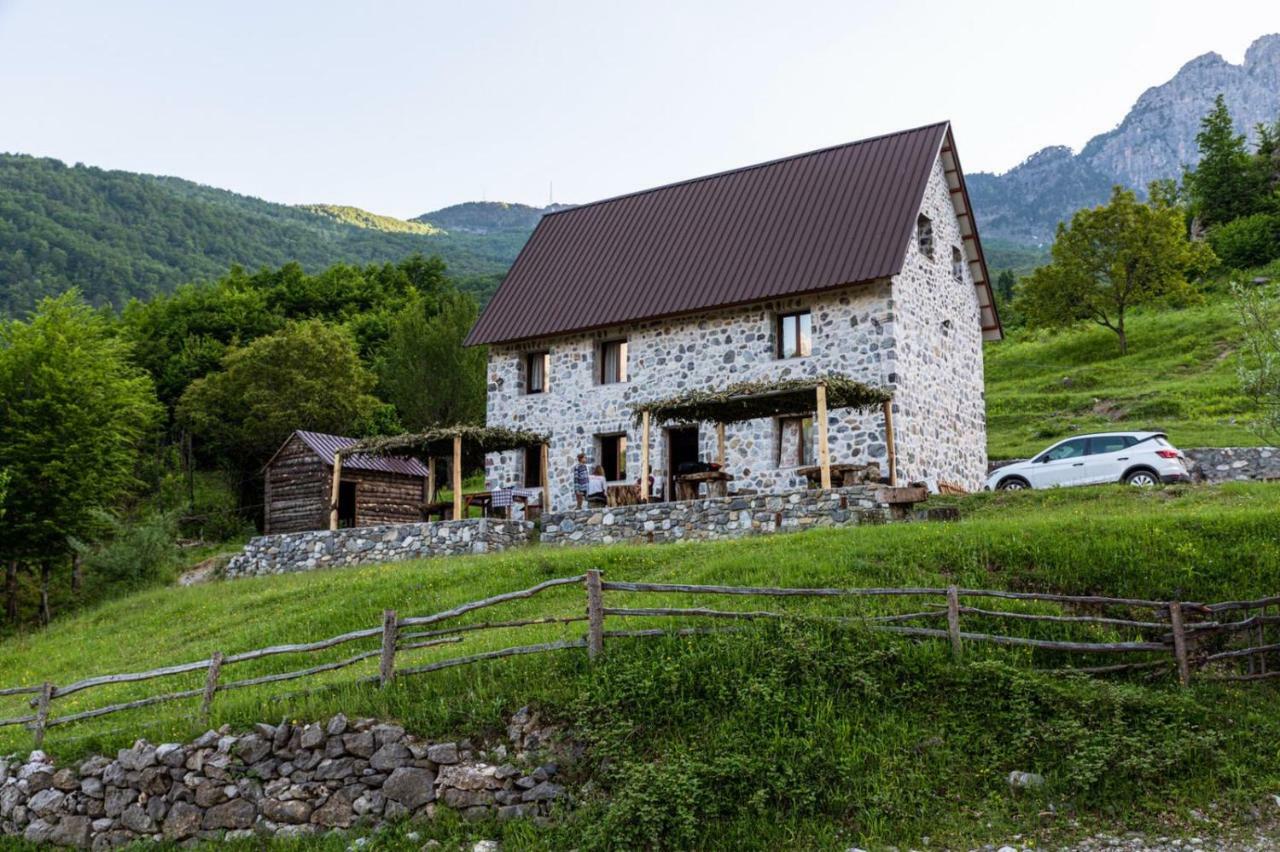 Guest House Panorama Тет Екстериор снимка