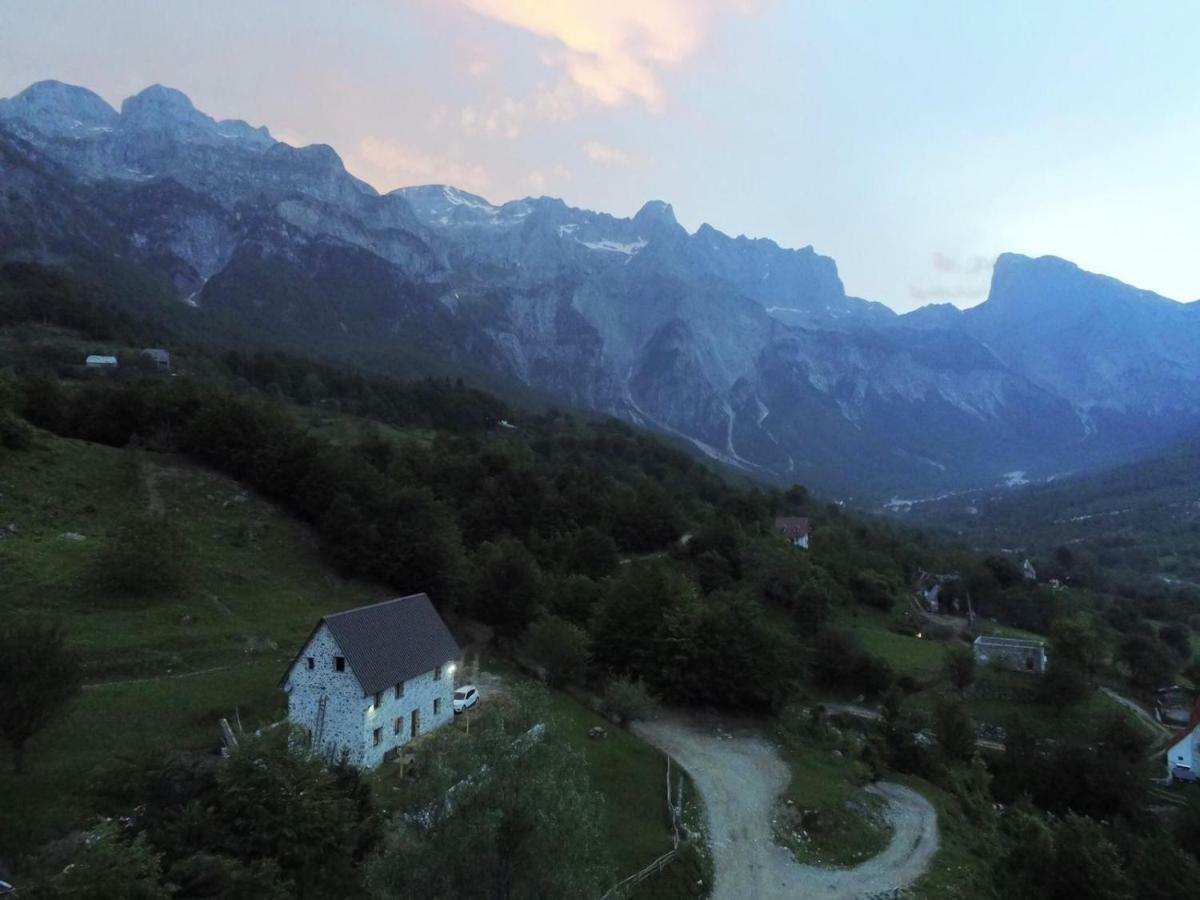 Guest House Panorama Тет Екстериор снимка